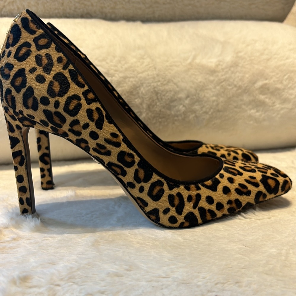 SAM EDELMAN Leopard Beth Pumps